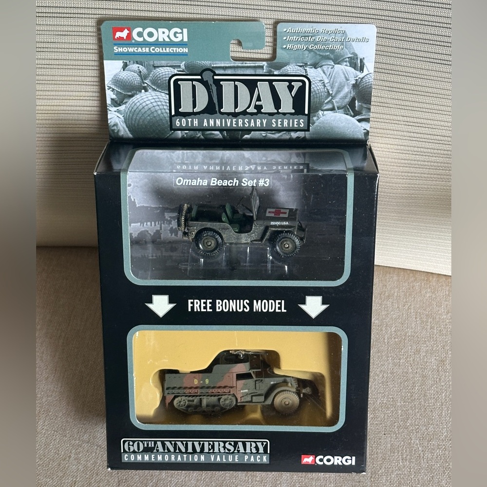 Corgi Omaha Beach Set 3 - D Day - 60th ANNIVERSARY SERIES Show Case